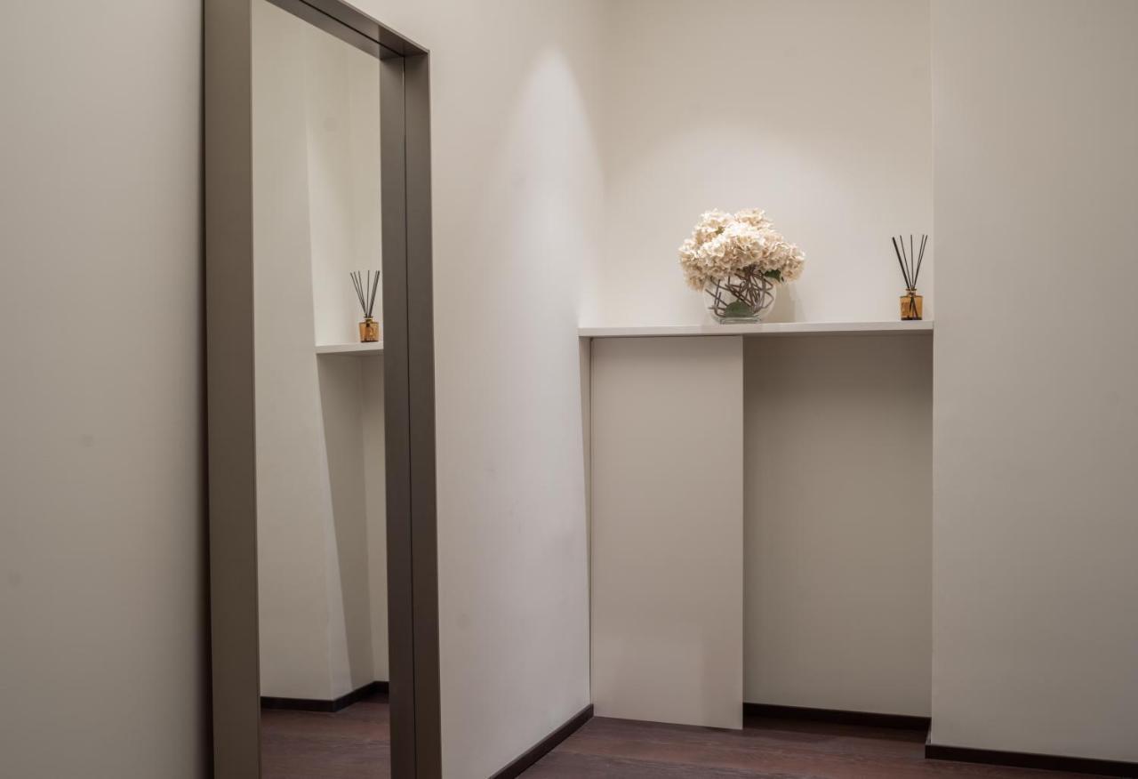 Sant'Ambrogio Luxury Apartment R&R Milano Eksteriør billede